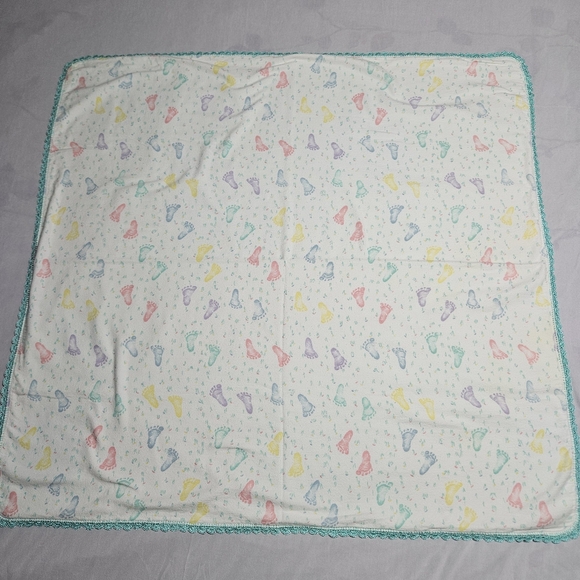 New* handmade baby feet and turquo one of a kind baby blanket approx. 32" by 34" - Picture 2 of 12